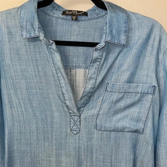 Velvet Heart Jean Blouse Tunic Womens Medium Long Sleeve EUC V Neck Classy - Picture 2 of 9